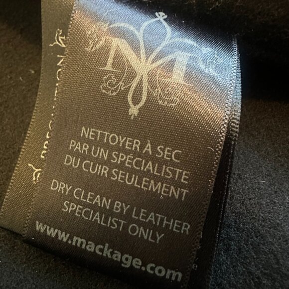 Mackage Black Asymmetrical Coat jacket Toggle Closure Oversized Collar Size XS - Picture 10 of 11